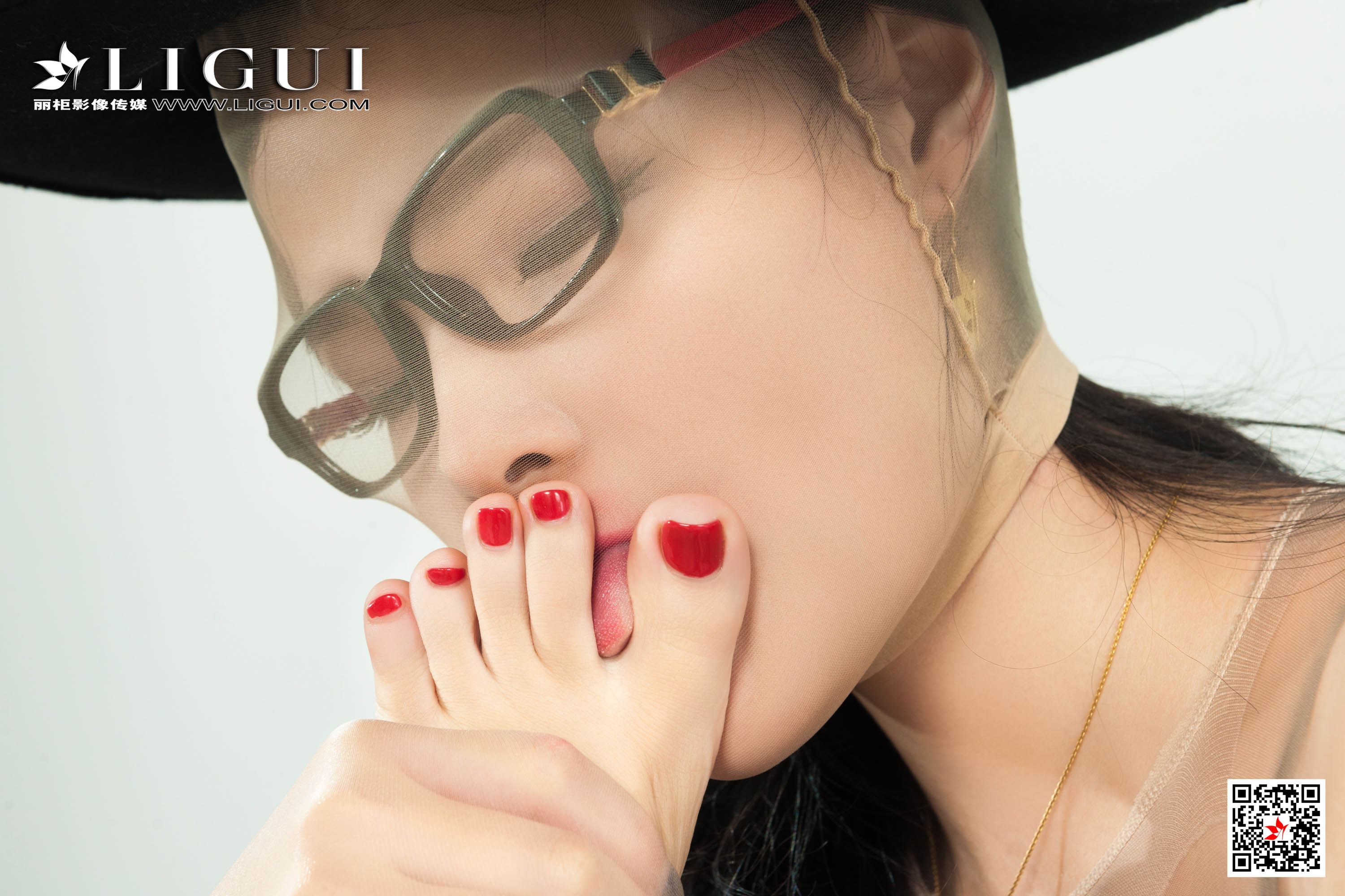 Ligui丽柜  2020.11.18《颜丝香吻》苏黎